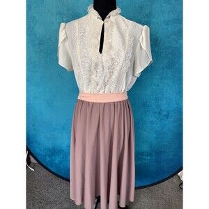 Vintage Dress With Lace Detail